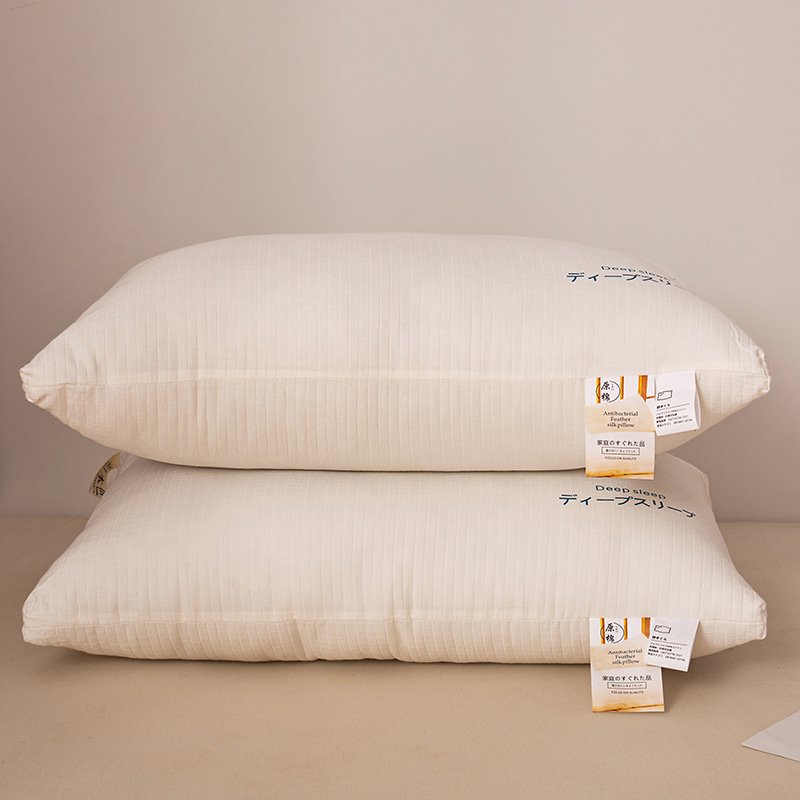 Pillow veilbhit cleite cadáis bunaidh